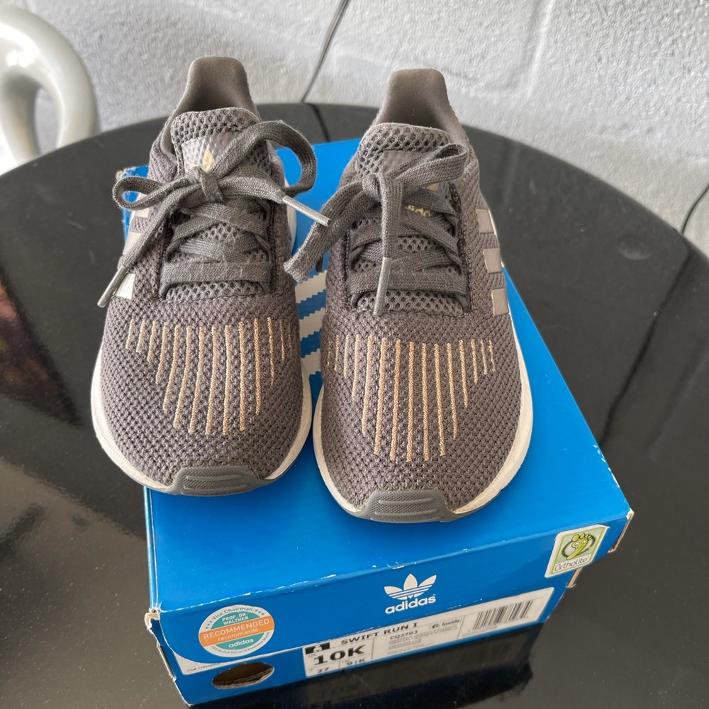 Adidas swift run for toddle